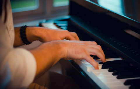 Nieuwsbericht: Hoe kies je een pianist voor je bruiloft of event?